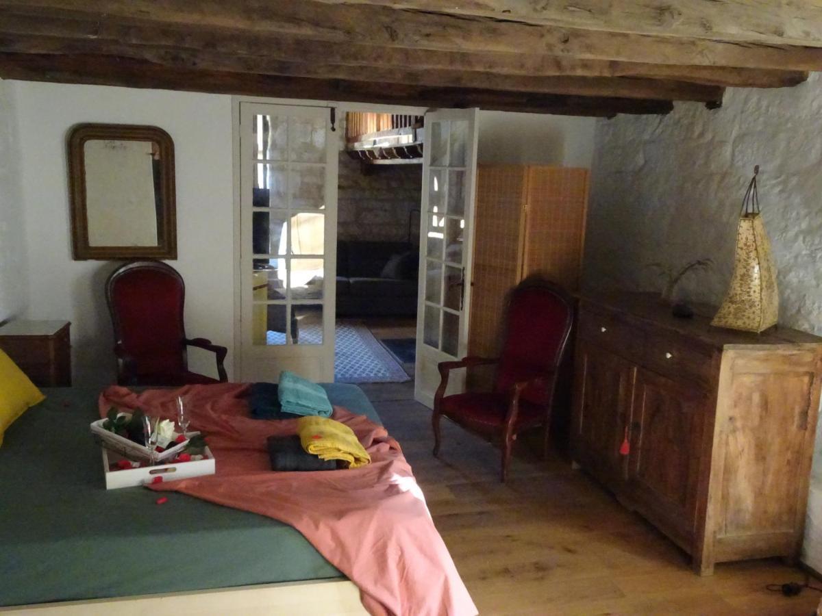 L'ancienne Ecole De Dans Le Lot Holiday home *
