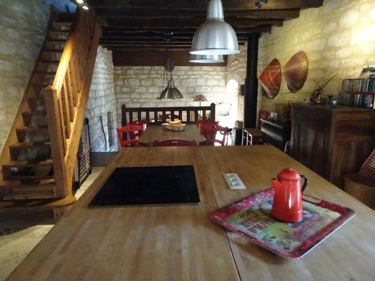 Holiday home L'ancienne Ecole De Dans Le Lot
